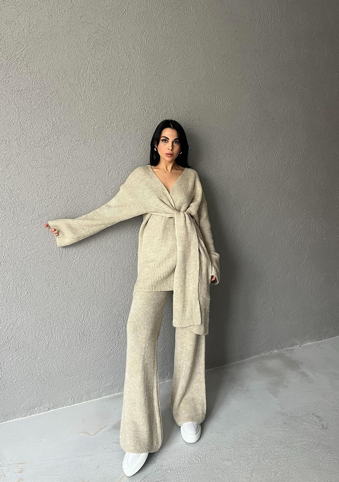 Smoke Knitwear Suit- Beige