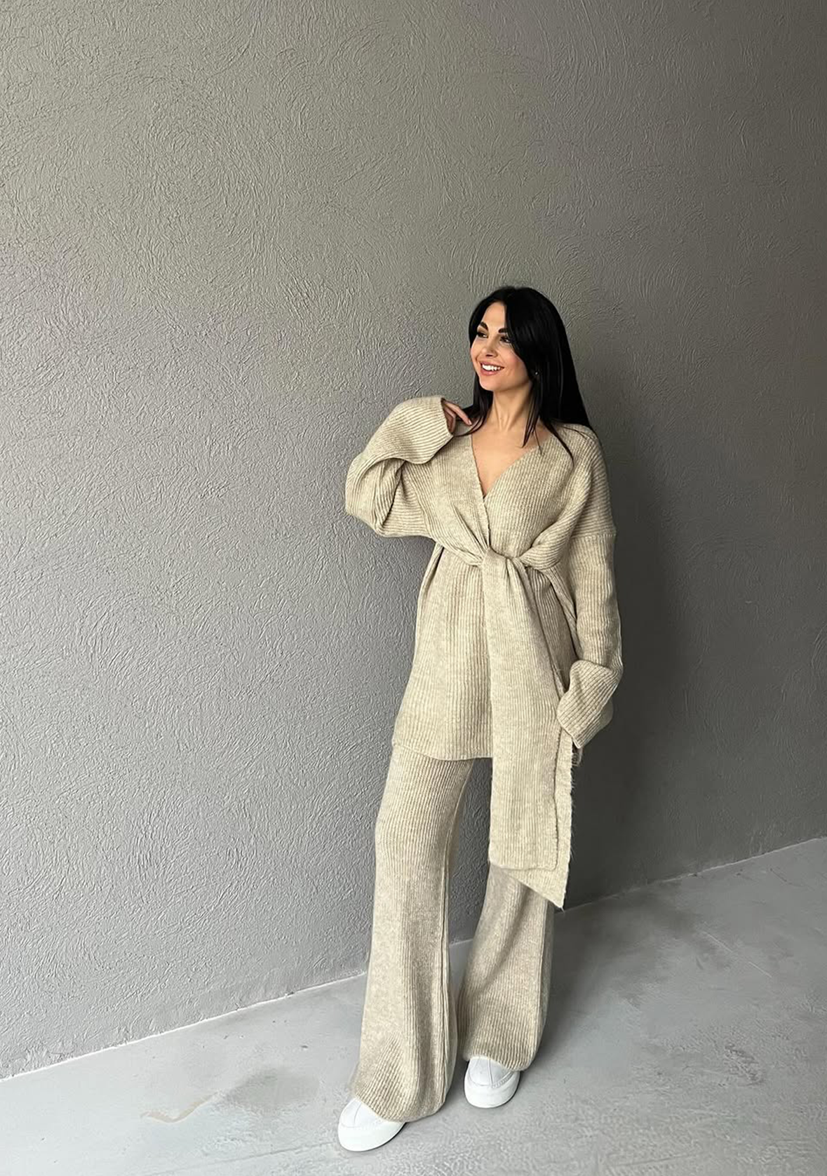 Smoke Knitwear Suit- Beige