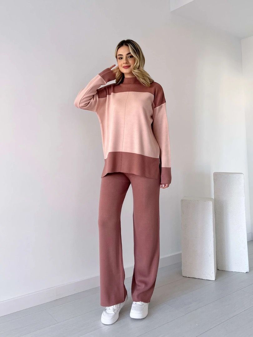 Wide Striped Knitwear Set -Pink