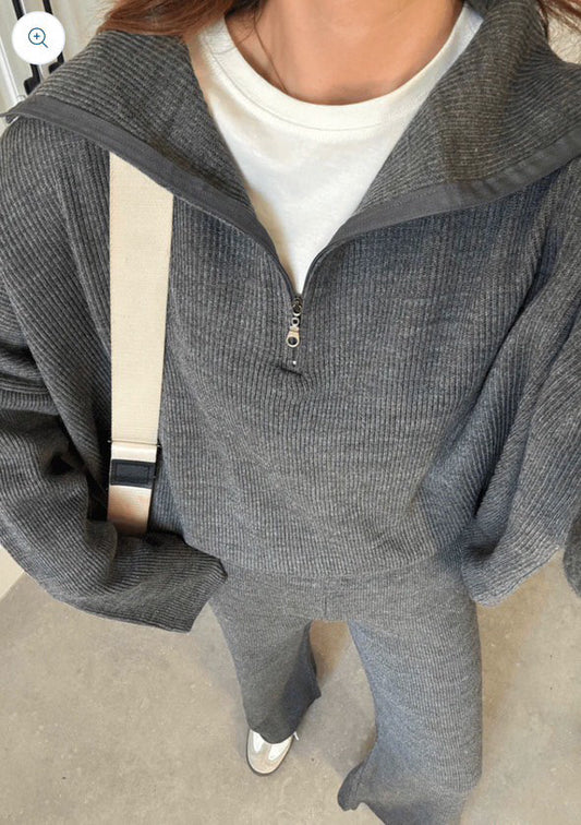 Oversized Zippered Knitwear Set
